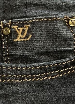 Стильные,бомбезные,укороченые джинсы louis vuitton3 фото