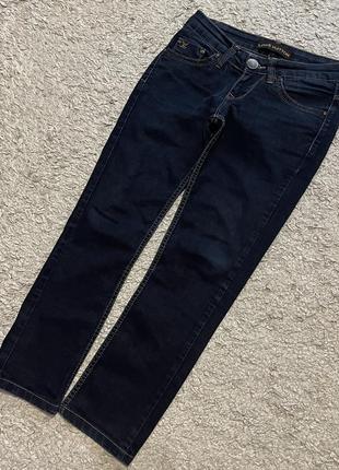Стильные,бомбезные,укороченые джинсы louis vuitton1 фото