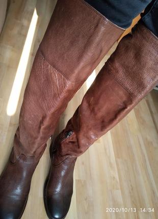 Сапоги ботфорты кожаные. италия . оригинал