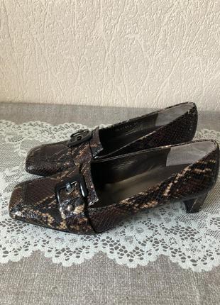 Туфлі stuart weitzman оригінал