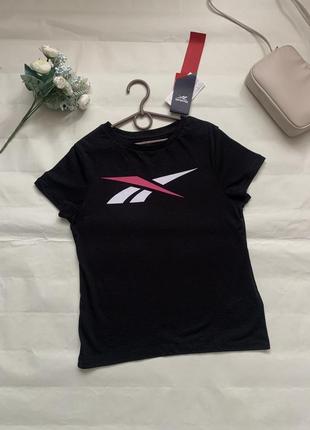 Футболка жіноча reebok