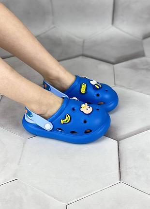 Яркие кроксы