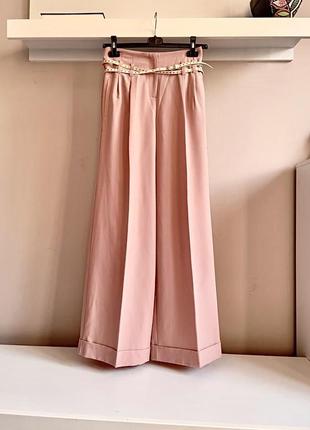 Пудровые брюки-палаццо
