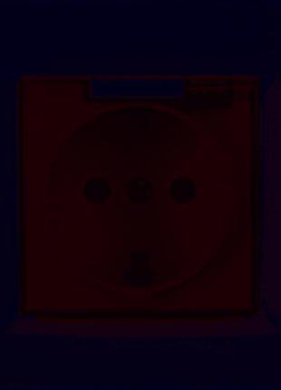 Розетка с заземлением и крышкой luxel jazz (9011) белая