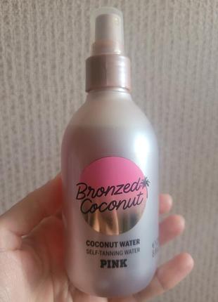 Бронзатор, автозасмага victoria's secret bronzed coconut self-tanning water with coconut water2 фото