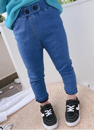 Тёплые джинсы на девочку