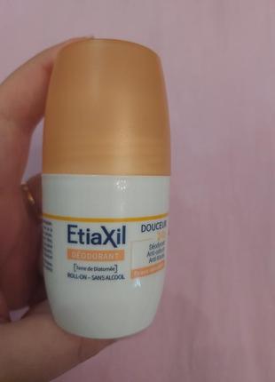 Этиаксил нежный дезодорант 24h roll-on 50 мл etiaxil deodorant douceur1 фото