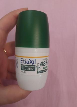 Etiaxil
deodorant anti-transpirant vegetal 48h roll-on bio рослинний дезодорант проти потовиділення1 фото