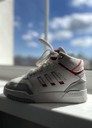Кросівки хайтопи adidas 31 розмір1 фото