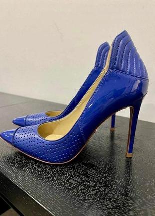 Michael kors uma pump