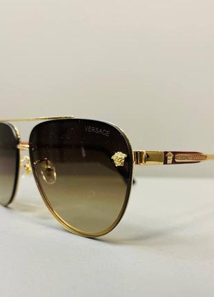 Новинка от versace
