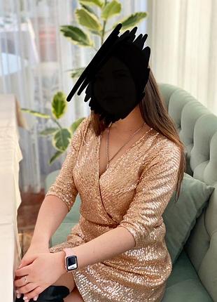 Платье