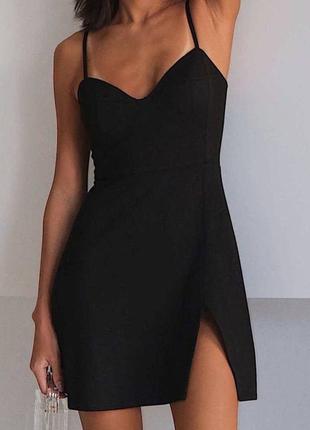 Класичні чорні сукні міні2 фото