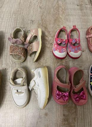 Чоботи, черевики, кросівки, тапочки, туфлі на дівчинку, 20-23 р.3 фото