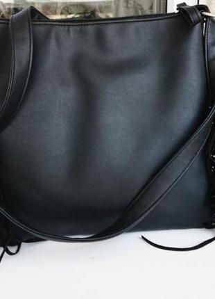 Легка та зручна сумка в бохо стилі8 фото