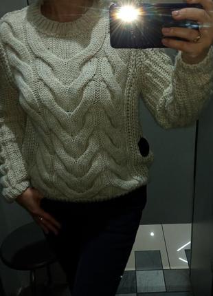 Тёплый свитер