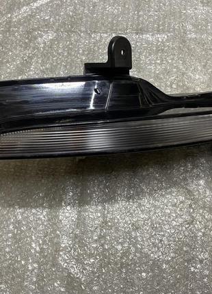 Покажчик повороту правий renault megane iv 2016-2020, оригінал