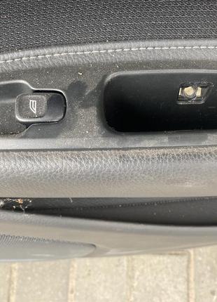 Кнопка увімкнення мотора склопідіймача задня права volvo s60