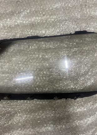 Скло передньої лівої фари volkswagen passat b7 eur (2010-2015)