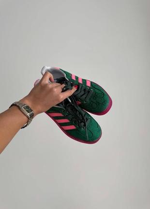 Адідас газель зелені  adidas × gc gazelle green pink6 фото