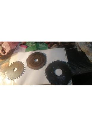 Диски пил циркулярки.