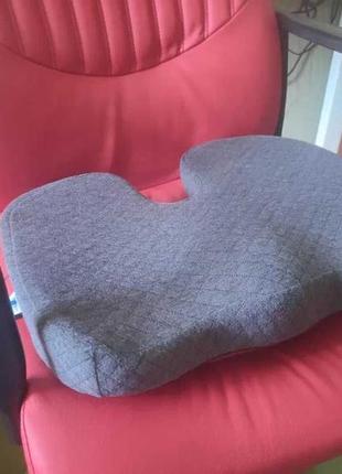 Ортопедична подушка з ефектом пам'яті для офісного крісла4 фото