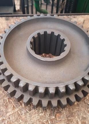 Шестерня юмз 40-1701055 4-й і 5-й ведуча передач