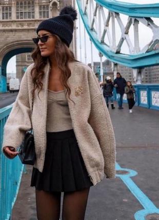Zara бомбер в наявності