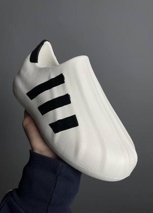 Женские резиновые тапочки сандалии жемчужное летнее резиновые тапочки adidas adifom8 фото