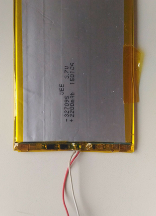 Аккумулятор.
3.7v. 2200ma 3