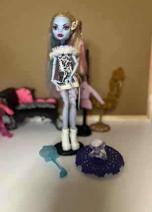 Еббі бомінейбл, monster high