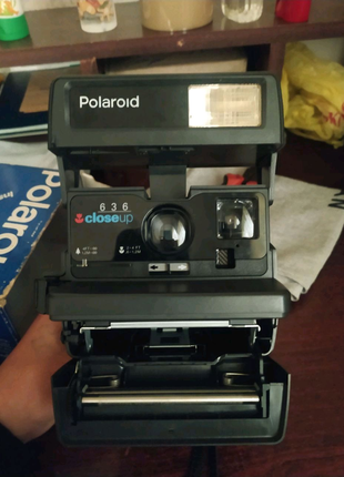 Фотоопарат polaroid