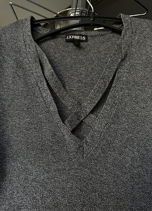 Кофтинка з гарним декольте 4