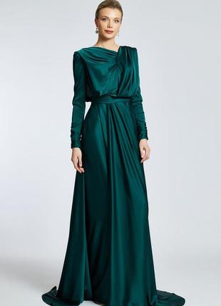 Изумрудное вечернее платье на выпускной