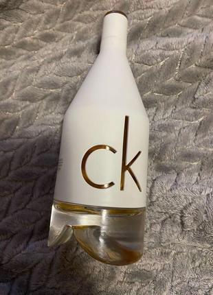 Туалетна вода calvin klein ck in2u for her, 150 мл.1 фото