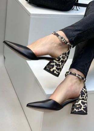 Ексклюзивні туфлі з натуральної італійської шкіри та замші жіночі на підборах з ремінцями леопард1 фото