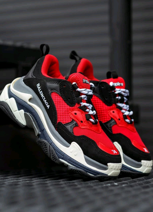 Balenciaga triple s1 фото