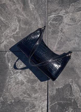 Чорна жіноча сумка у стилі змія 24 см3 фото