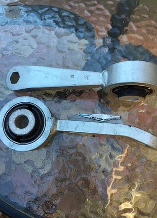 Стойка стабилизатора переднего левая a2113203989 mercedes оригинал