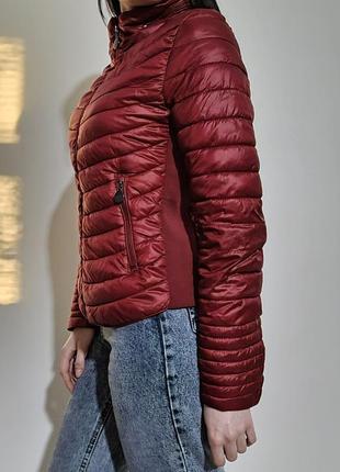 Женская стеганая куртка с капюшоном2 фото