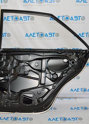 Двері голий зад прав toyota camry v55 15-17 usa новий неоригінал