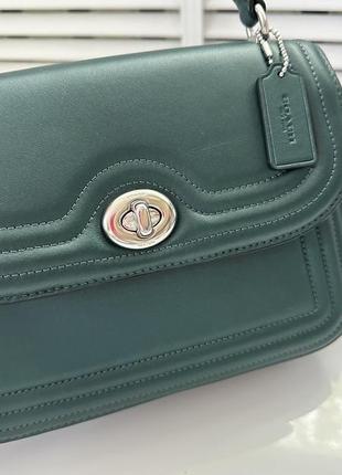 Зеленая кожаная сумка marlie top handle green coach2 фото