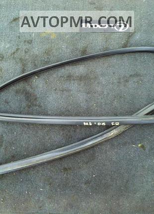 Ущільнювач скла перед прав mazda6 03-08 gk2a-58-605h