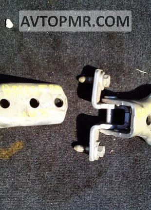 Петля двері нижня зад прав mitsubishi galant 04-12 mr271687