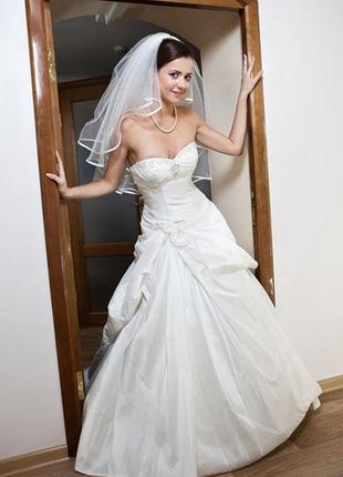 Весельное платье benjamin roberts размер 38-46 новое