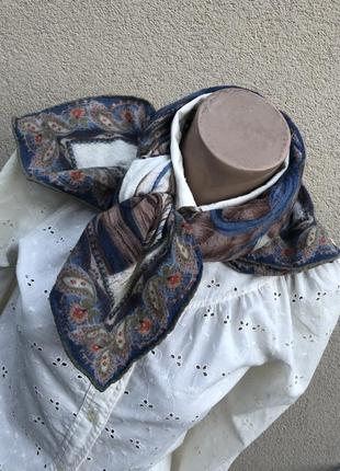 Винтаж,шерсть,красивая косынка,платок в принт,эксклюзив,4 фото