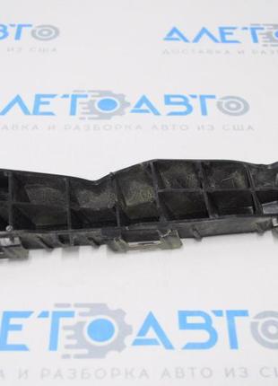 Кріплення переднього бампера ліве toyota camry v55 15-17 usa