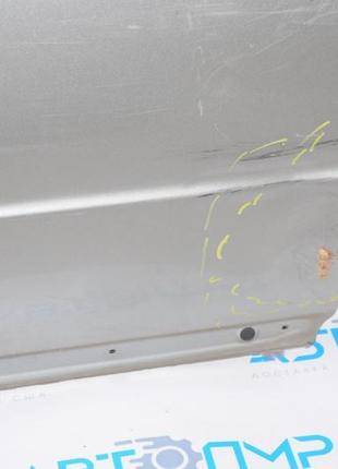 Двері голий зад прав subaru b9 tribeca срібло замята у нижній пе