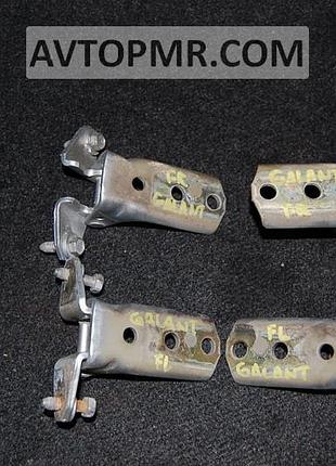 Петля двері верхня перед прав mitsubishi galant 04-12 mr271688