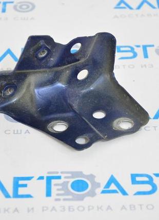 Кронштейн крила прав toyota camry v70 18-